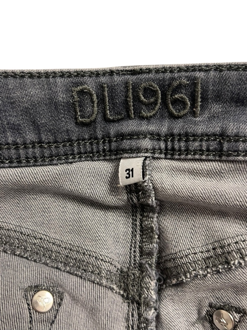 DL1961 Gray Emma Legging Jeans Size 31 - Picture 11 of 13